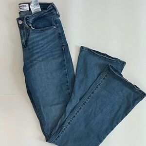 Denizen from Levi’s Bootcut Jeans